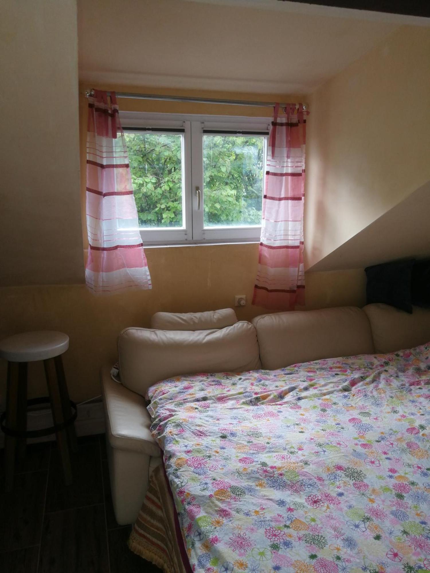 Wohlfuhloase - Zimmer, Appartment - Im Herzen Starnbergs חדר תמונה