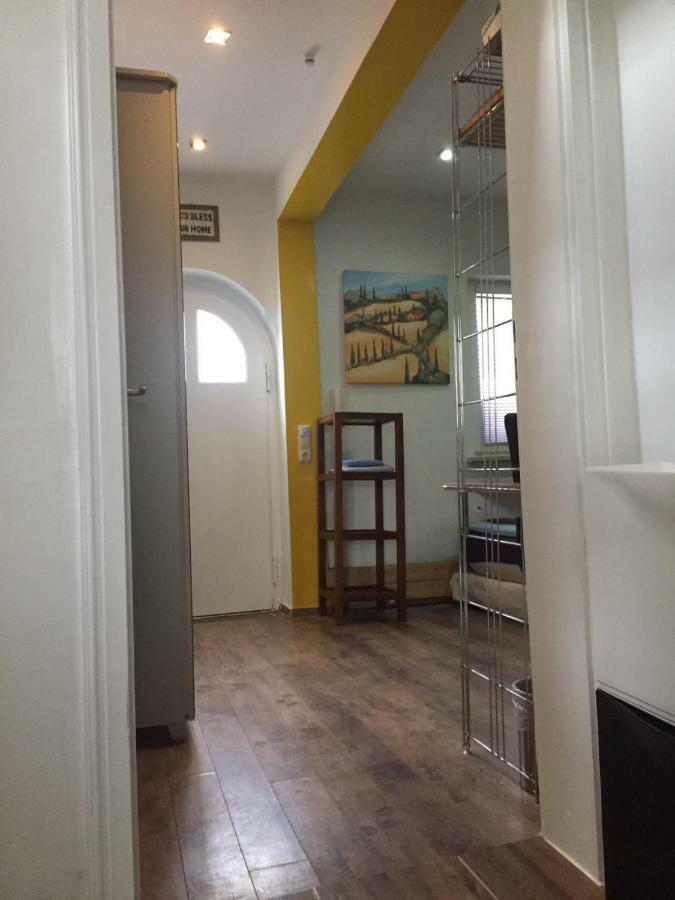 Wohlfuhloase - Zimmer, Appartment - Im Herzen Starnbergs מראה חיצוני תמונה