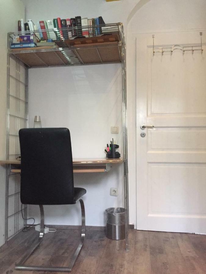 Wohlfuehloase - Zimmer, Appartment - Im Herzen Starnbergs מראה חיצוני תמונה